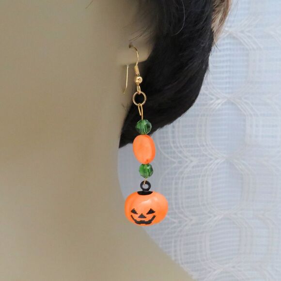 Handmade Jingle Bell Pumpkin Dangle Earrings for Women, Halloween Drop Earrings - Picture 3 of 7